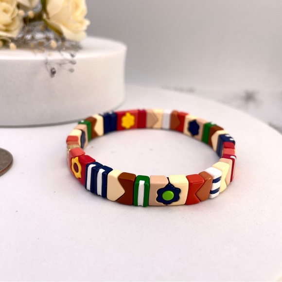 ROXANNE ASSOULIN Prarie Rose Patchwork Bracelet - Picture 5 of 6